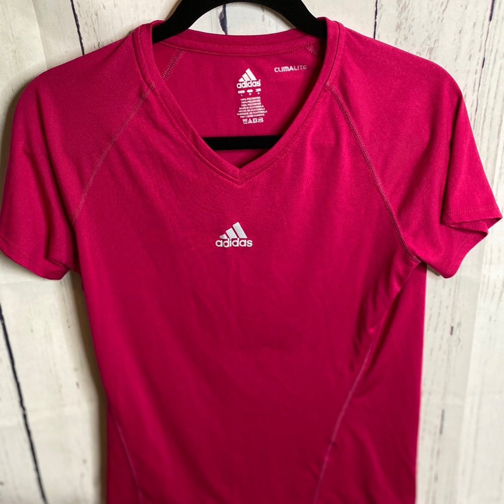 Adidas workout shirt (clima lite) dark pink